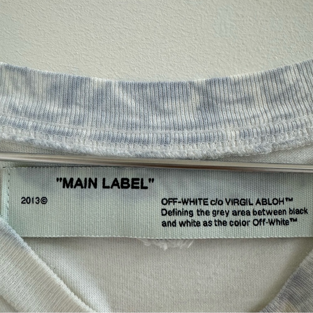 Off-White Subtle Graphic Tee in White - Picture 5 of 7